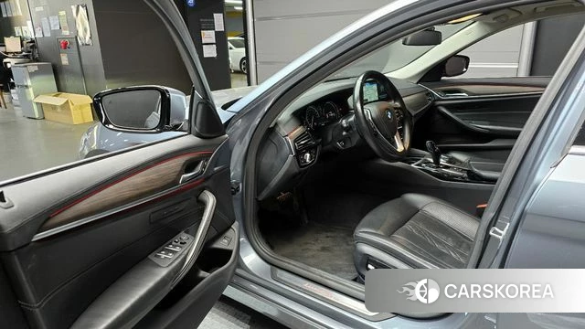 BMW 5 Series (G30) id 4180671 из Кореи 20