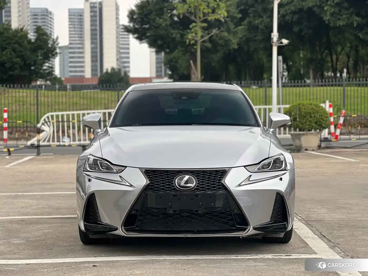 Lexus IS id 4600917 из Китая 22