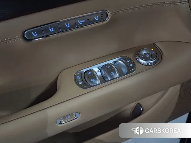 Genesis G90 (RS4) id 3770547 из Кореи 20