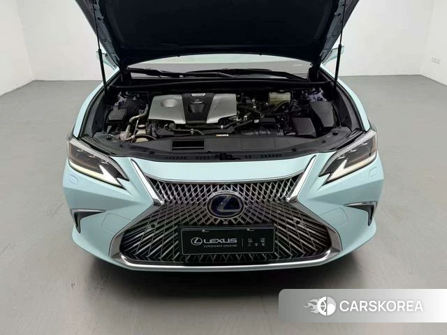 Lexus ES id 4222184 из Китая 17