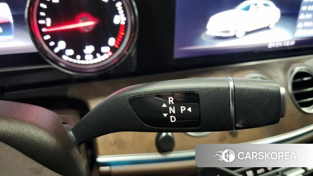 Mercedes-Benz E-Class W213 id 4285257 из Кореи 20