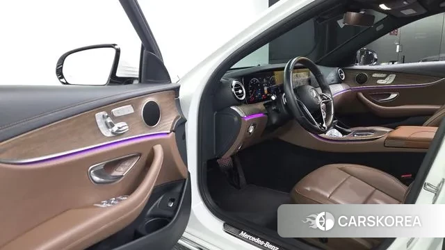 Mercedes-Benz E-Class W213 id 3787764 из Кореи 20