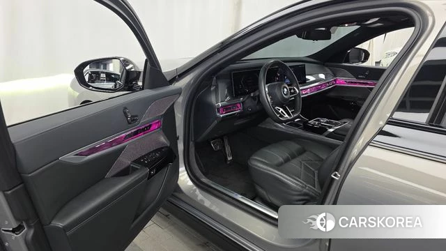 BMW 7 Series (G70) id 4613351 из Кореи 34