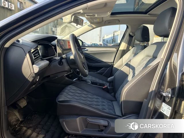 Volkswagen Sagitar id 4257814 из Китая 18
