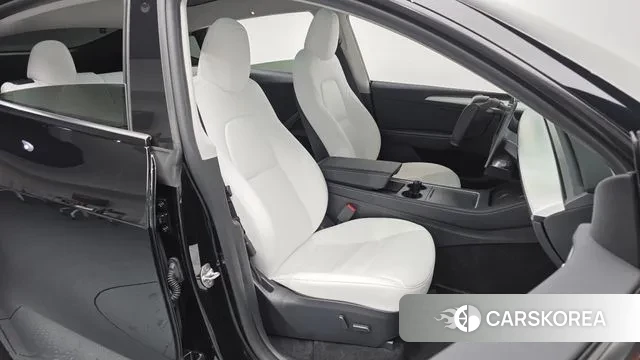 Tesla Model Y id 3770181 из Кореи 20