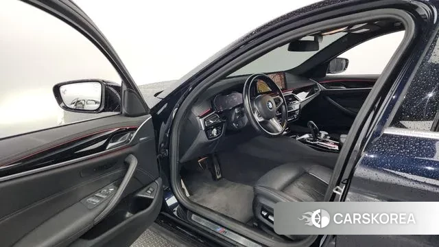 BMW 5 Series (G30) id 3192443 из Кореи 20