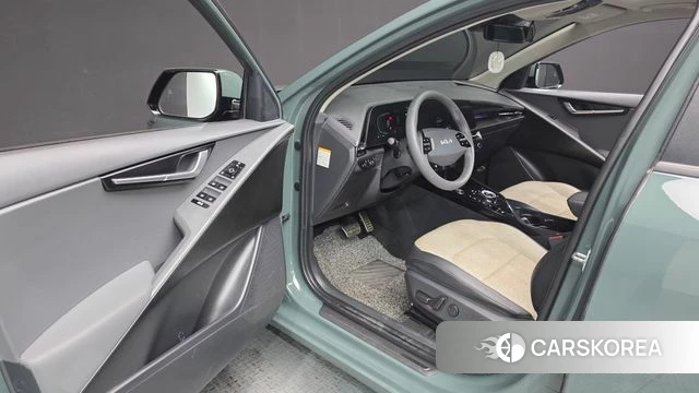 Kia Di Ol Nu Niro id 4592208 из Кореи 34