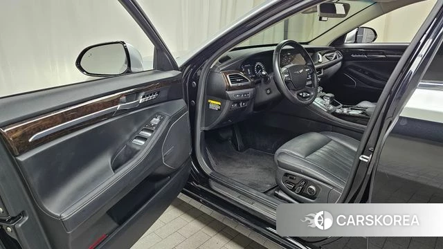 Genesis G90 id 4703138 из Кореи 30
