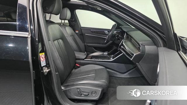 Audi A6 (C8) id 3936584 из Кореи 20