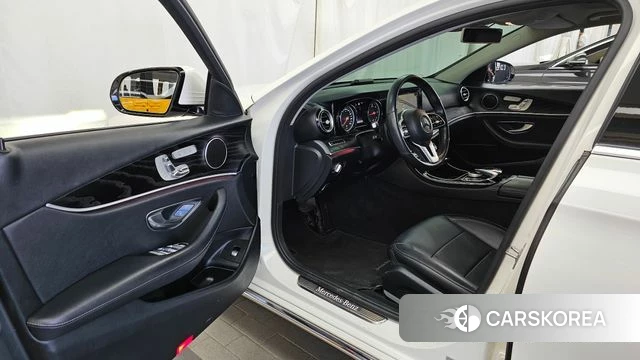 Mercedes-Benz E-Class W213 id 4907540 из Кореи 20