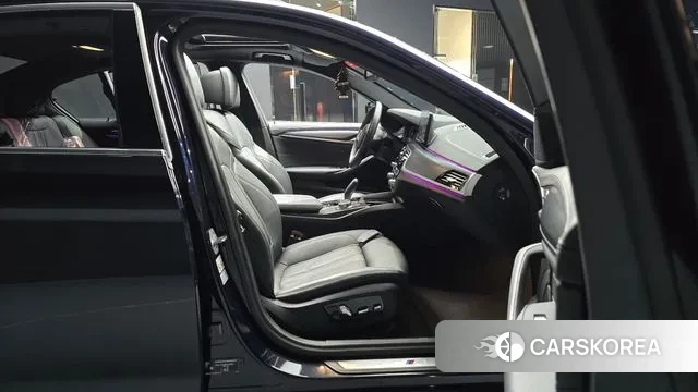 BMW 5 Series (G30) id 3043038 из Кореи 20