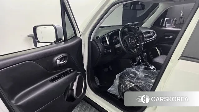 Jeep Renegade id 3701821 из Кореи 20