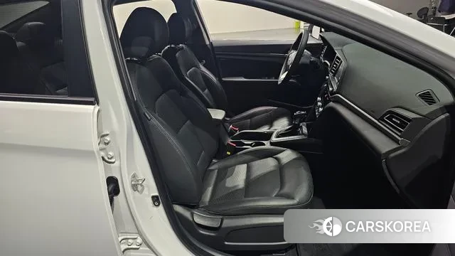 Hyundai The New Avante AD id 3330530 из Кореи 20