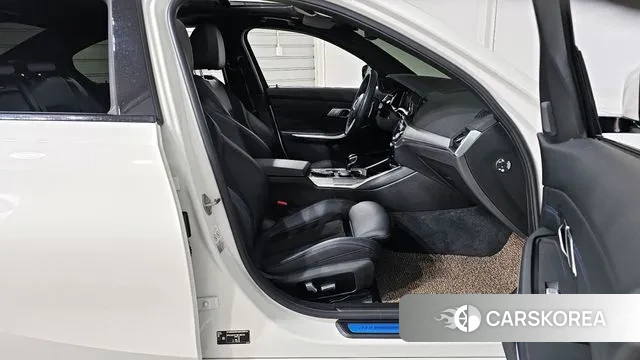 BMW 3 Series (G20) id 3411564 из Кореи 20