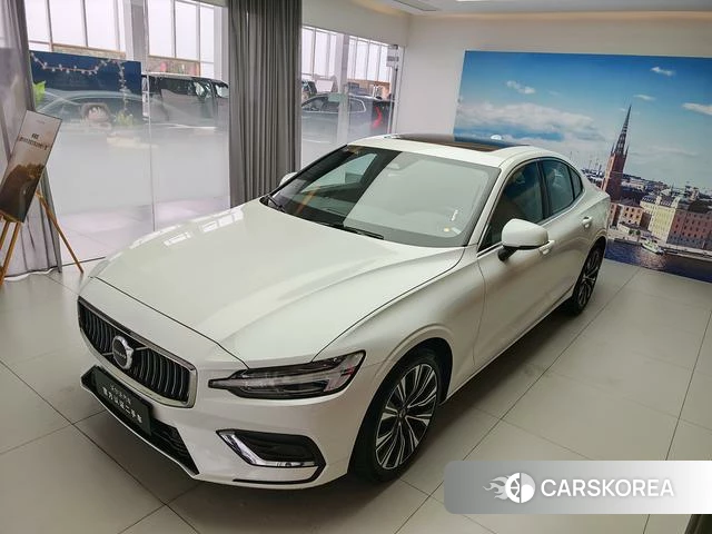 Volvo S60 id 3908073 из Китая 24