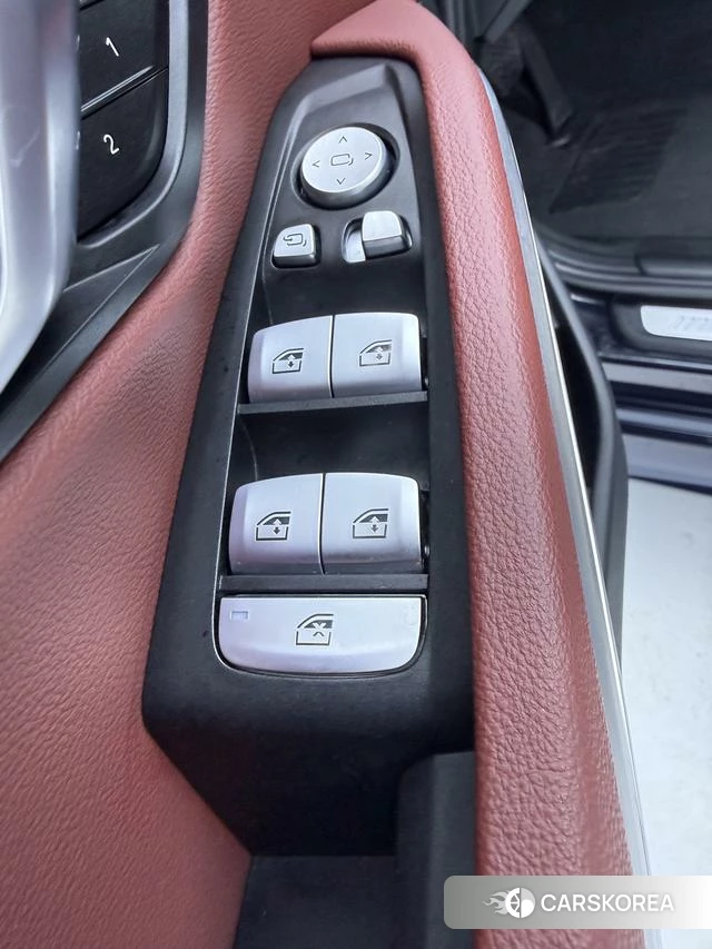 BMW 3 series id 4380565 из Китая 23