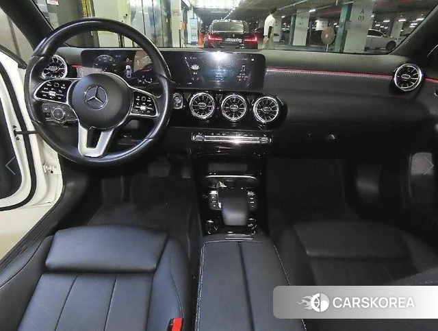 Mercedes-Benz A-Class W177 id 4624266 из Кореи 19