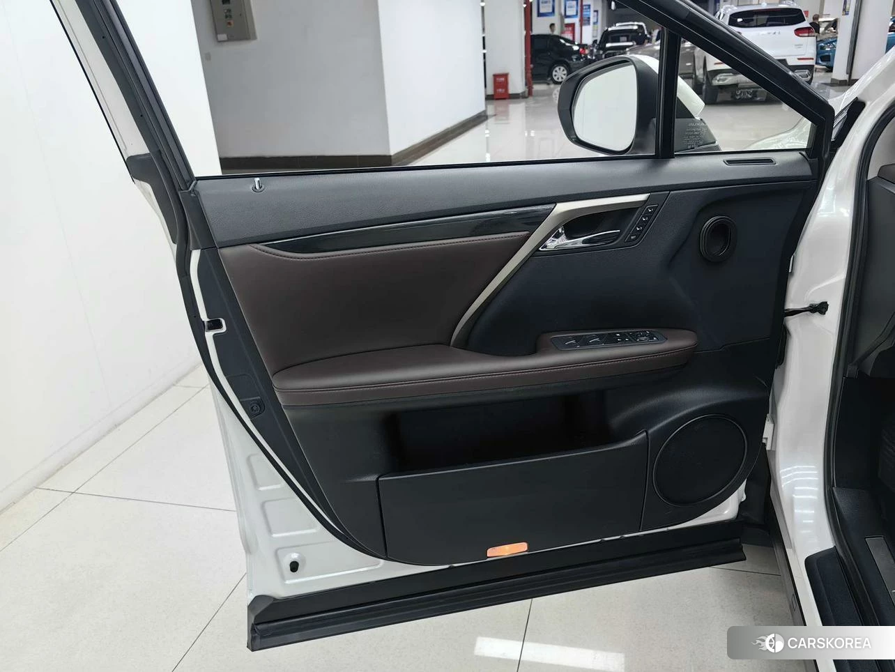 Lexus RX id 4440965 из Китая 19
