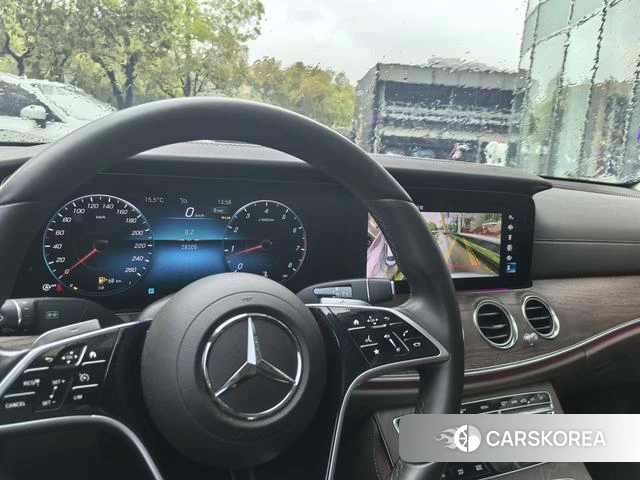 Mercedes-Benz E-class id 4253090 из Китая 18