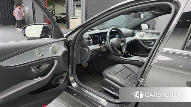 Mercedes-Benz E-Class W213 id 4793770 из Кореи 33