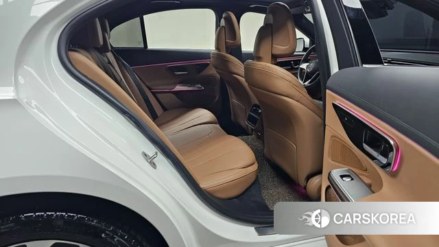 Mercedes-Benz E-Class W214 id 4862913 из Кореи 30