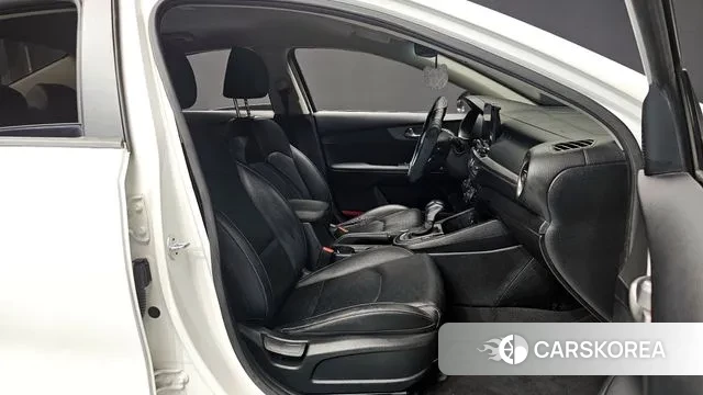 Kia Come New K3 id 3244099 из Кореи 20