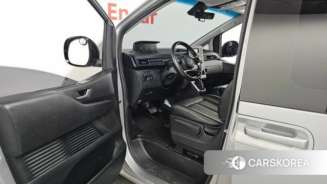 Hyundai Staria id 4231360 из Кореи 32