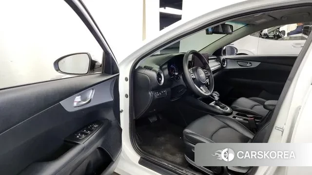 Kia The New K3 2nd generation id 3367284 из Кореи 20