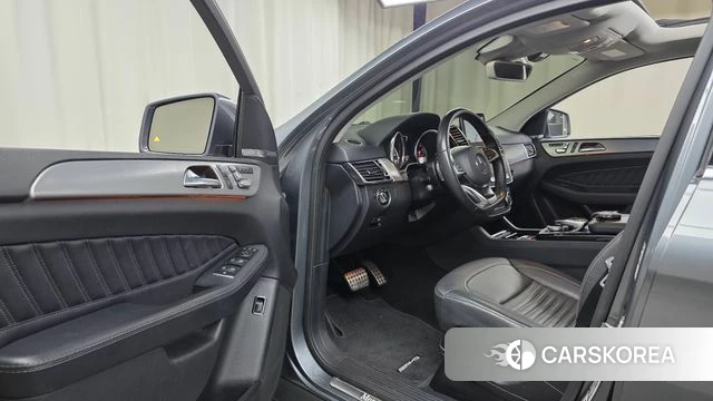 Mercedes-Benz GLE - Class W166 id 4543503 из Кореи 32