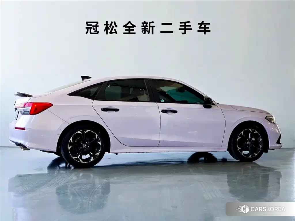 Honda Civic id 4577627 из Китая 26