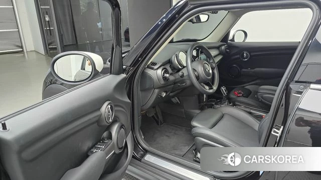 Mini Cooper id 4593916 из Кореи 30