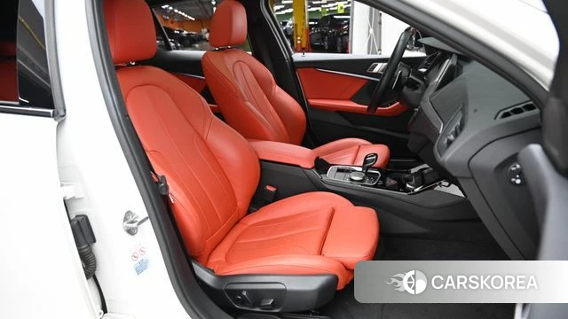 BMW 1 Series (F40) id 4593662 из Кореи 20