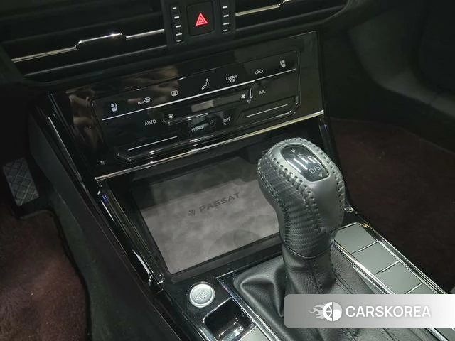 Volkswagen Passat id 4209917 из Китая 14