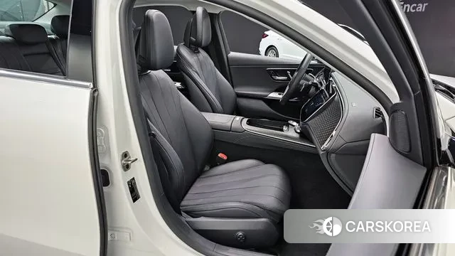 Mercedes-Benz E-Class W214 id 3576023 из Кореи 20