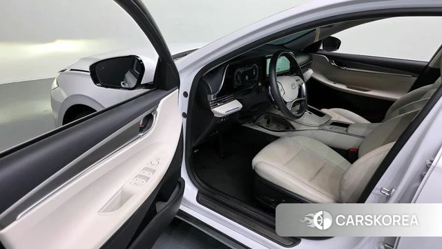 Hyundai The New Grandeur IG id 4361521 из Кореи 33