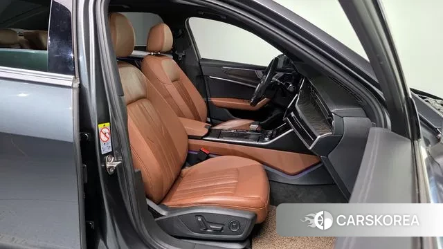 Audi A6 (C8) id 3023479 из Кореи 20