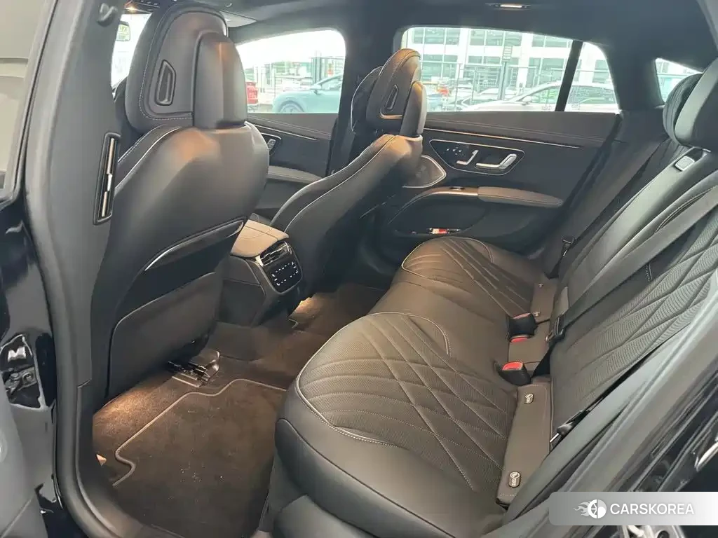 Mercedes-Benz EQS id 4669204 из Китая 10