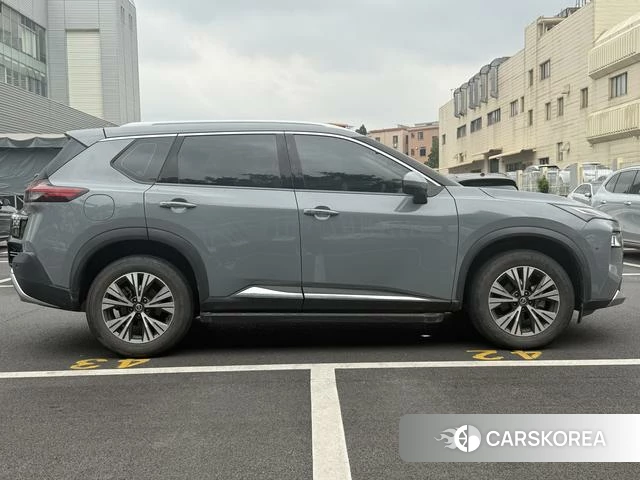 Nissan Qijun id 4221818 из Китая 16