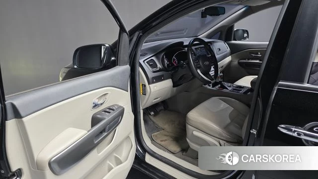 Kia The New Carnival id 4246154 из Кореи 20