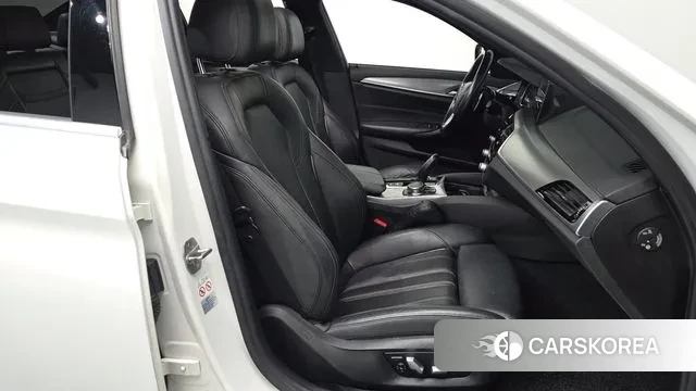 BMW 5 Series (G30) id 3413480 из Кореи 20