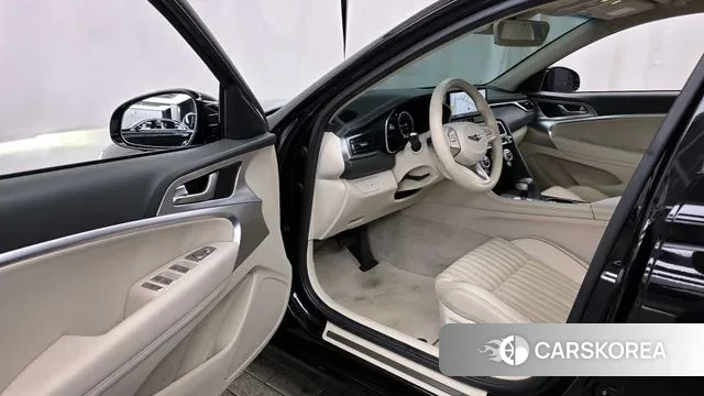 Genesis The New G70 id 3646168 из Кореи 20