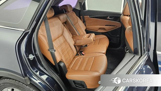Kia The New Sorento id 4672806 из Кореи 36