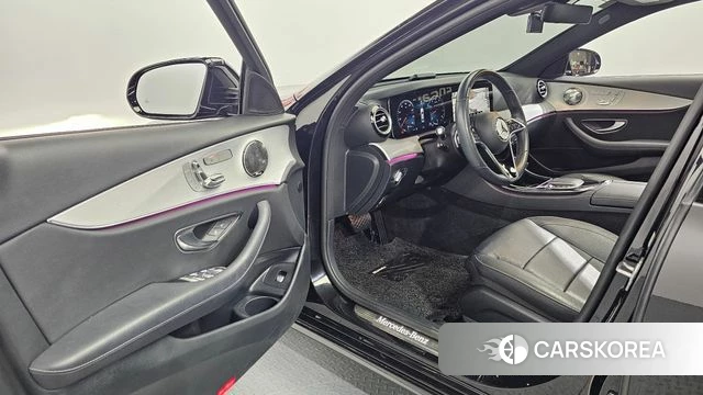 Mercedes-Benz E-Class W213 id 4283760 из Кореи 34