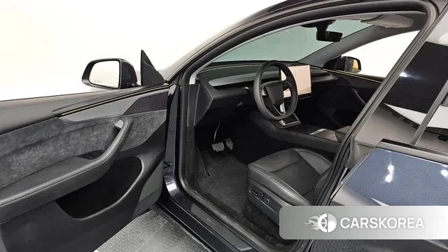 Tesla Model Y id 3739054 из Кореи 20