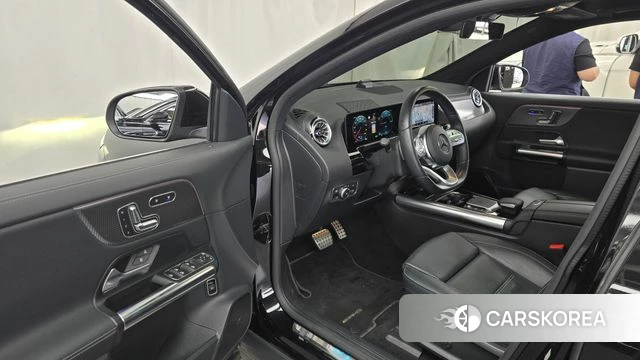 Mercedes-Benz EQA H243 id 4423189 из Кореи 32