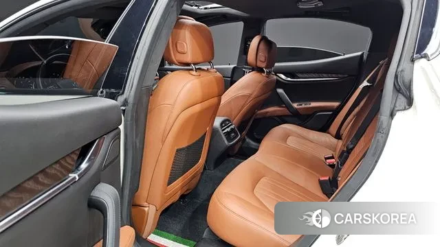 Maserati Ghibli id 3467784 из Кореи 20