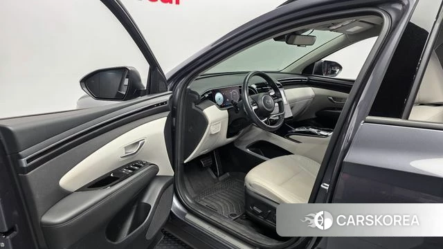 Hyundai Tucson (NX4) id 4579281 из Кореи 30