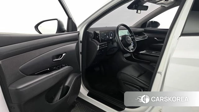 Hyundai The New Tucson (NX4) id 4691372 из Кореи 32