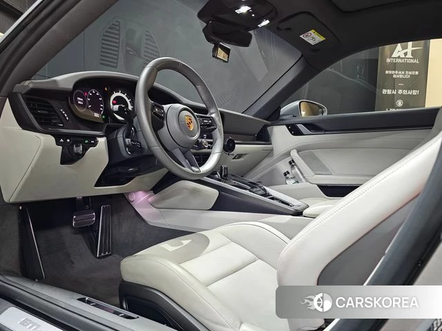 Porsche 911(992) id 4676787 из Кореи 20