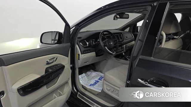 Kia The New Carnival id 4180665 из Кореи 20